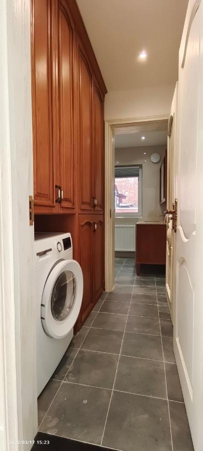 Marigold Villa Harrow Esterno foto